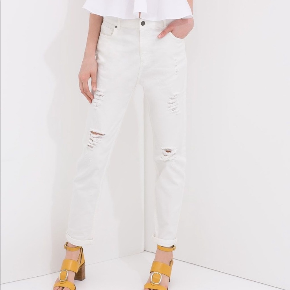 Zara white distressed boyfriend jeans